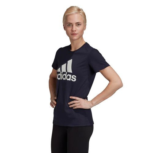 Camiseta Adidas Must Haves Badge of Sports Feminina