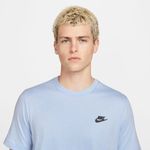 Camiseta Nike Sportswear Club Masculina_P03