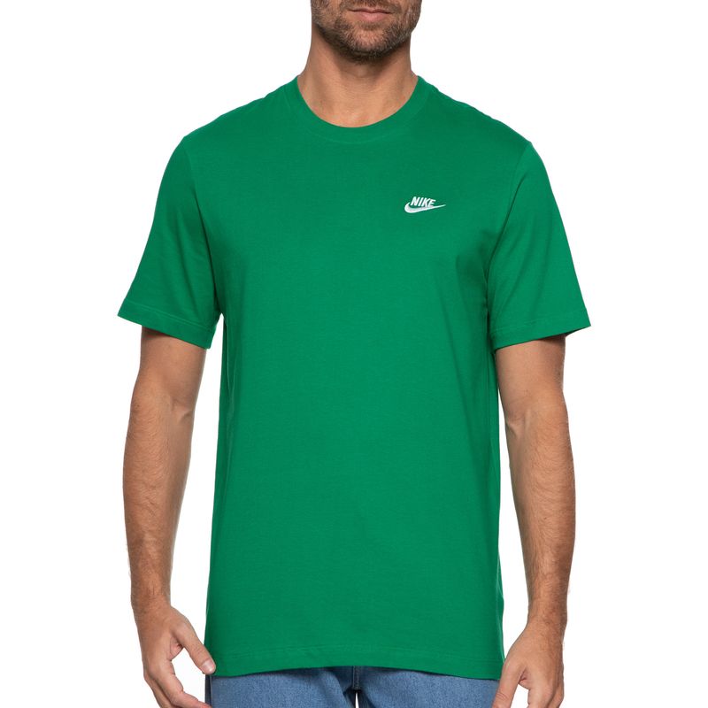 Camiseta Nike Sportswear Club Masculina_P03