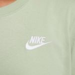 Camiseta Nike Sportswear Club Essentials_P04