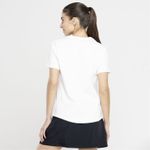 Camiseta Nike Sportswear Essentials Feminina _P02