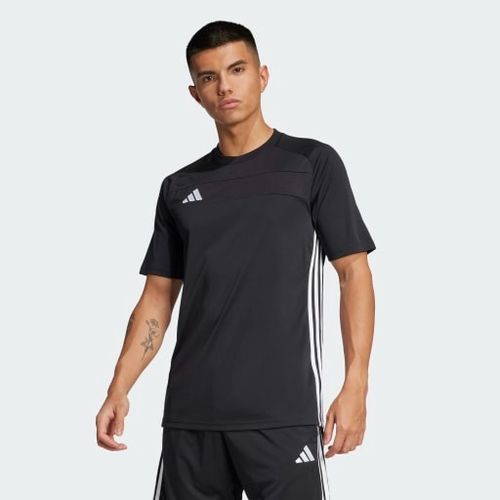 Camisa ADIDAS Tiro 25 Essentials - Performance Sustentável para o Futebol Moderno
